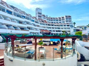 Sissy Tenerife Geranios